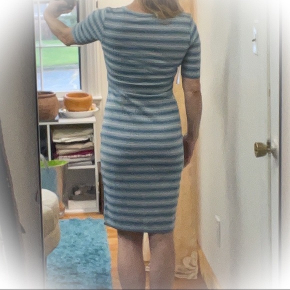 💕NWT Beautiful Striped Lularoe Julia Style Dress - Picture 12 of 15